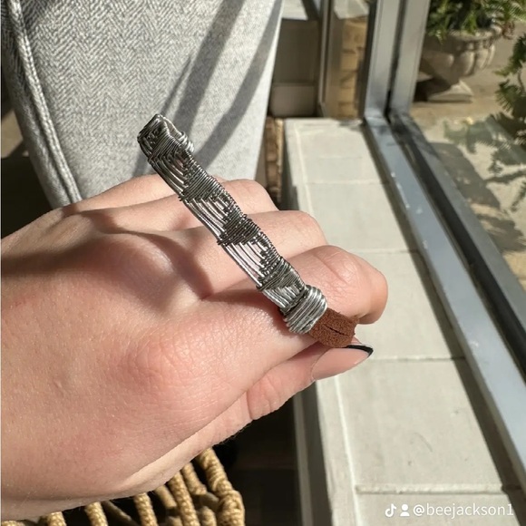 Western wire wrapped bracelet with leather - Picture 1 of 2